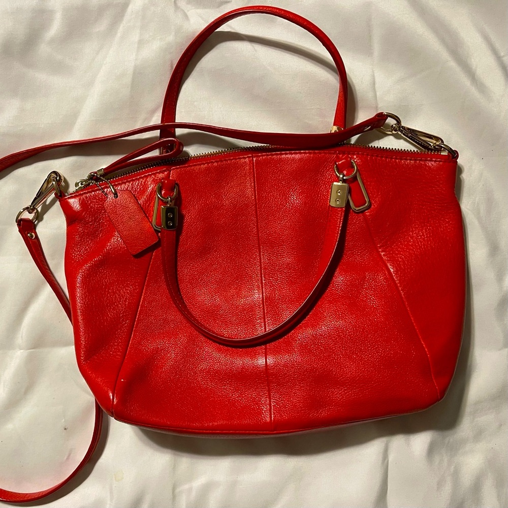 Medium Size Shoulder Bag